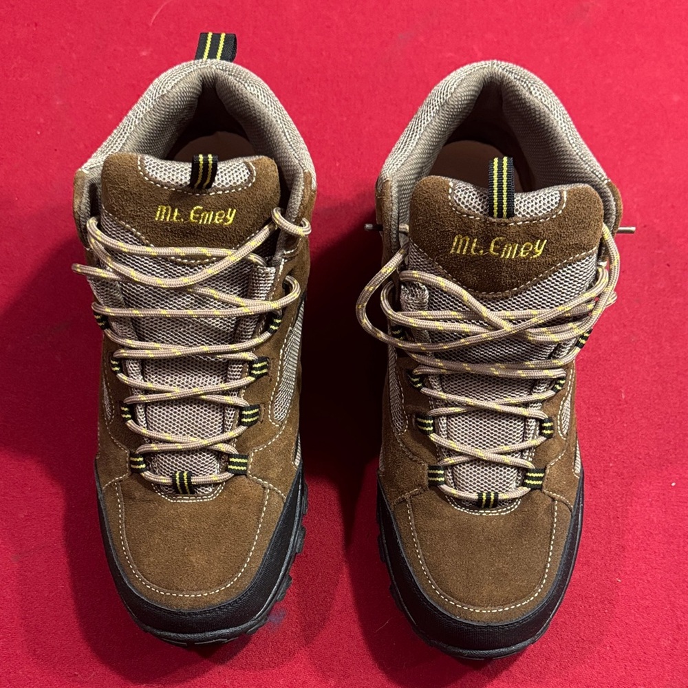 My. Emey Brown Hiking Shoes